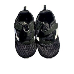 Wonder Nation Infant Sneakers Size 5 Black & White With Velcro Strap